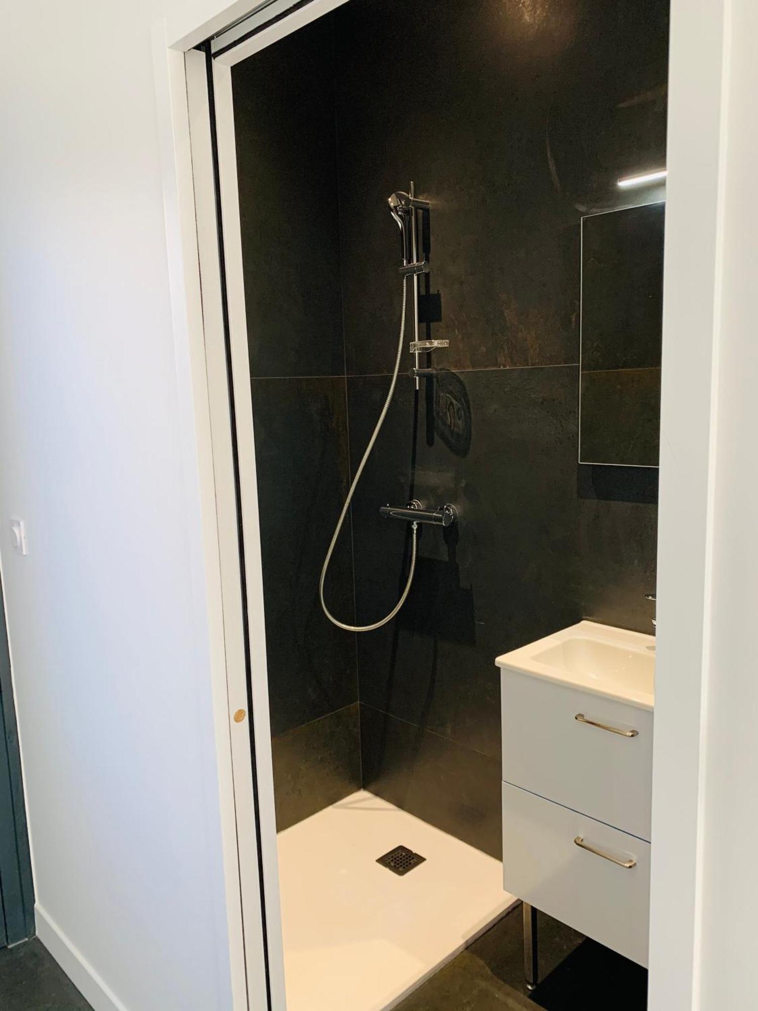 Studio Cosy Wifi Terrasse Chu-Cite Administrative-Primrose Бордо Екстериор снимка